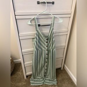 Buttoned midi dress